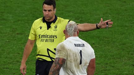 L'arbitre néo-zélandais, Ben O'Keeffe, a été victime de cyber-harcèlement pendant la Coupe du monde de rugby 2023 (THOMAS SAMSON / AFP)
