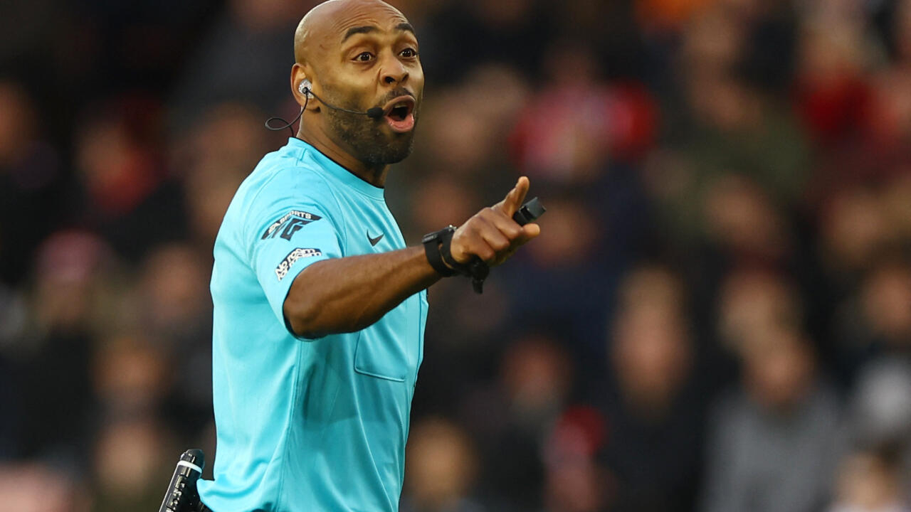 , Sam Allison devient le premier arbitre noir à diriger un match de foot anglais depuis 15 ans