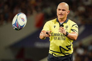, Jaco Peyper, Un Sifflet Qui Se Tait : L’arbitre Sud-africain Annonce Sa Retraite Inattendue