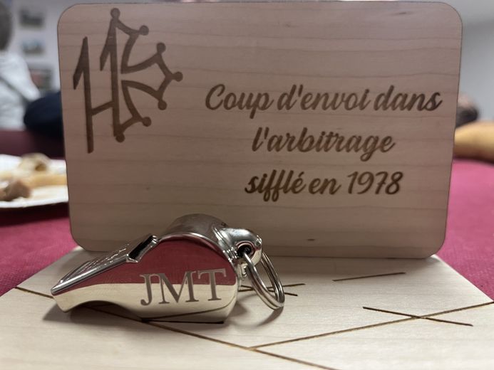 Le fameux sifflet d&rsquo;Or.