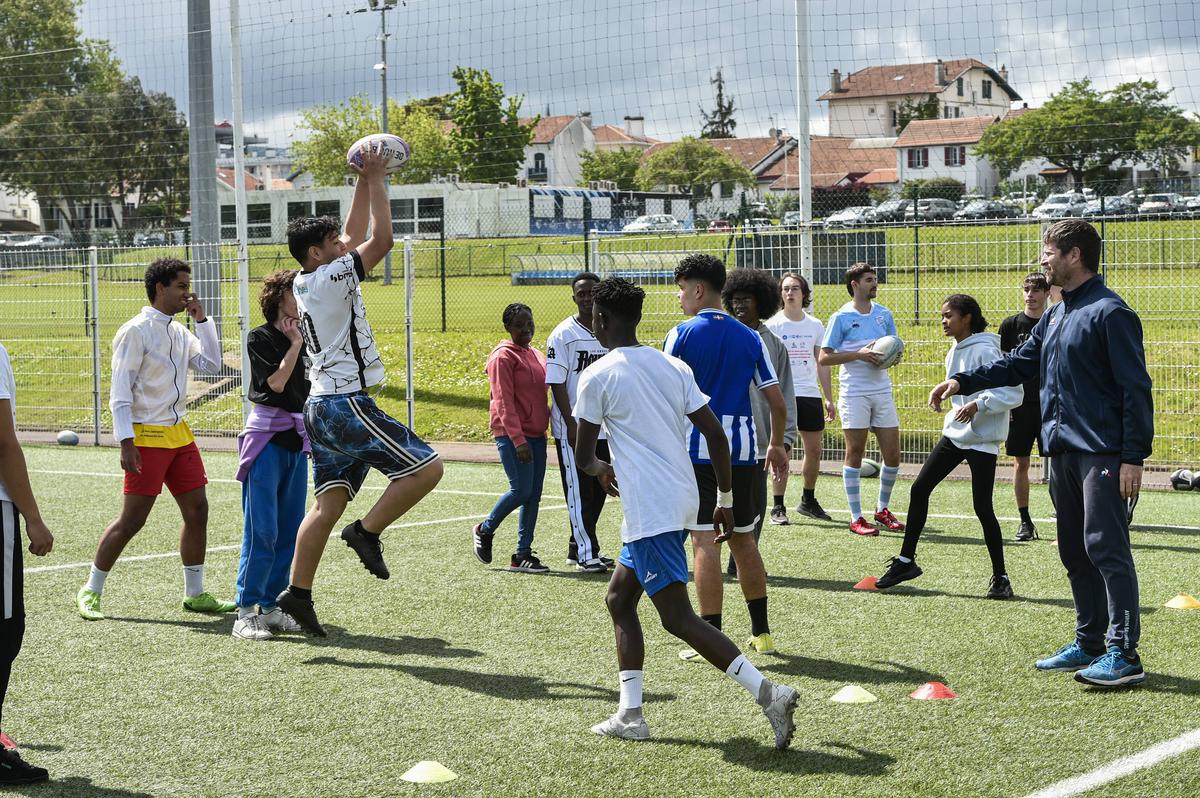 Au match aller, les jeunes avaient participé à un match de football dans l’enceinte de la Real Sociedad.