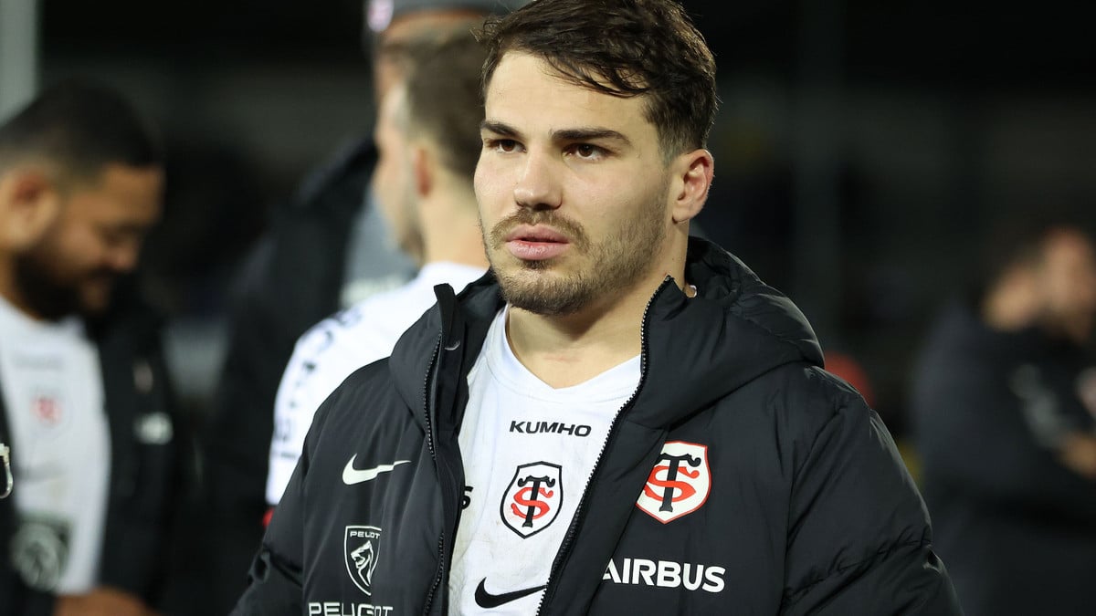 , Rugby : Antoine Dupont alerte les arbitres