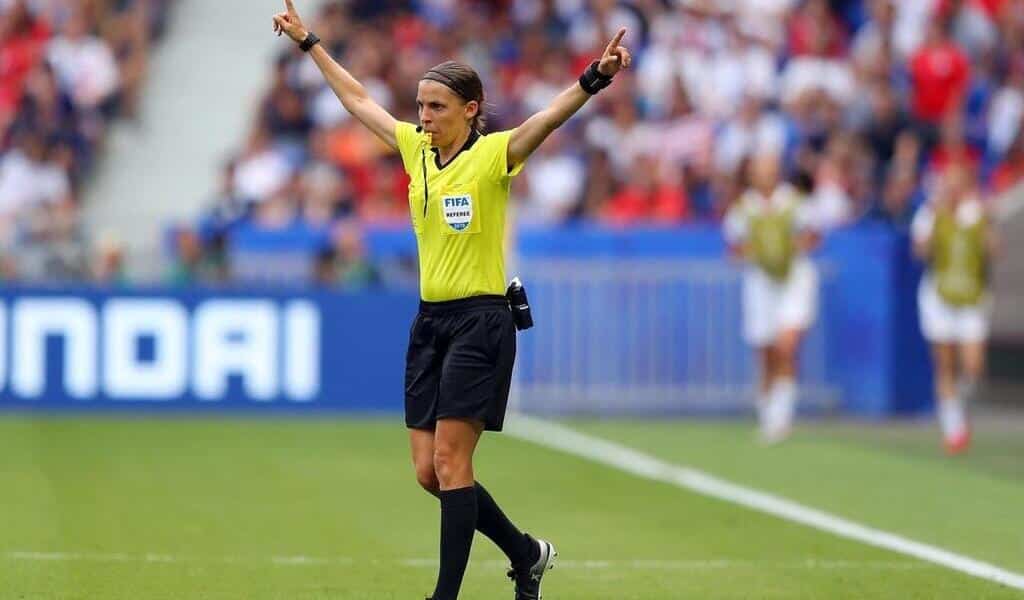 , Euro féminin 2025. La Française Stéphanie Frappart désignée parmi les 13 arbitres