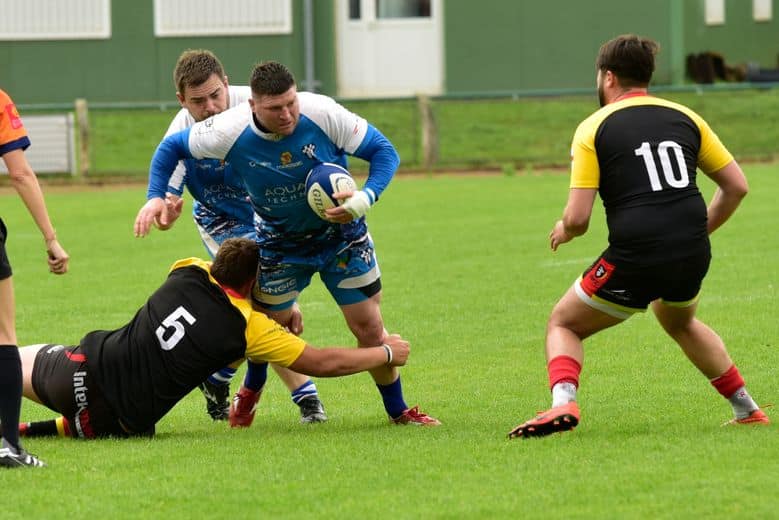 Pellow Van der Westhuizen en sauveur de derniers instants.