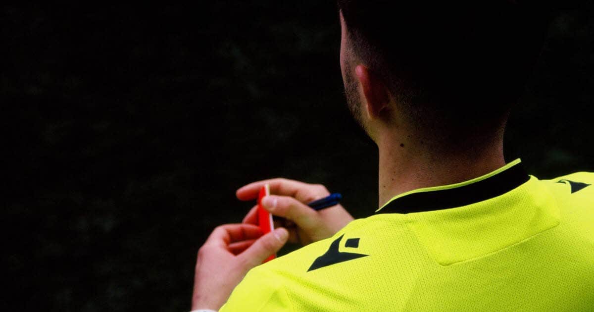 , Football Après des tests concluants, des arbitres amateurs bientôt équipés de caméras contre les violences