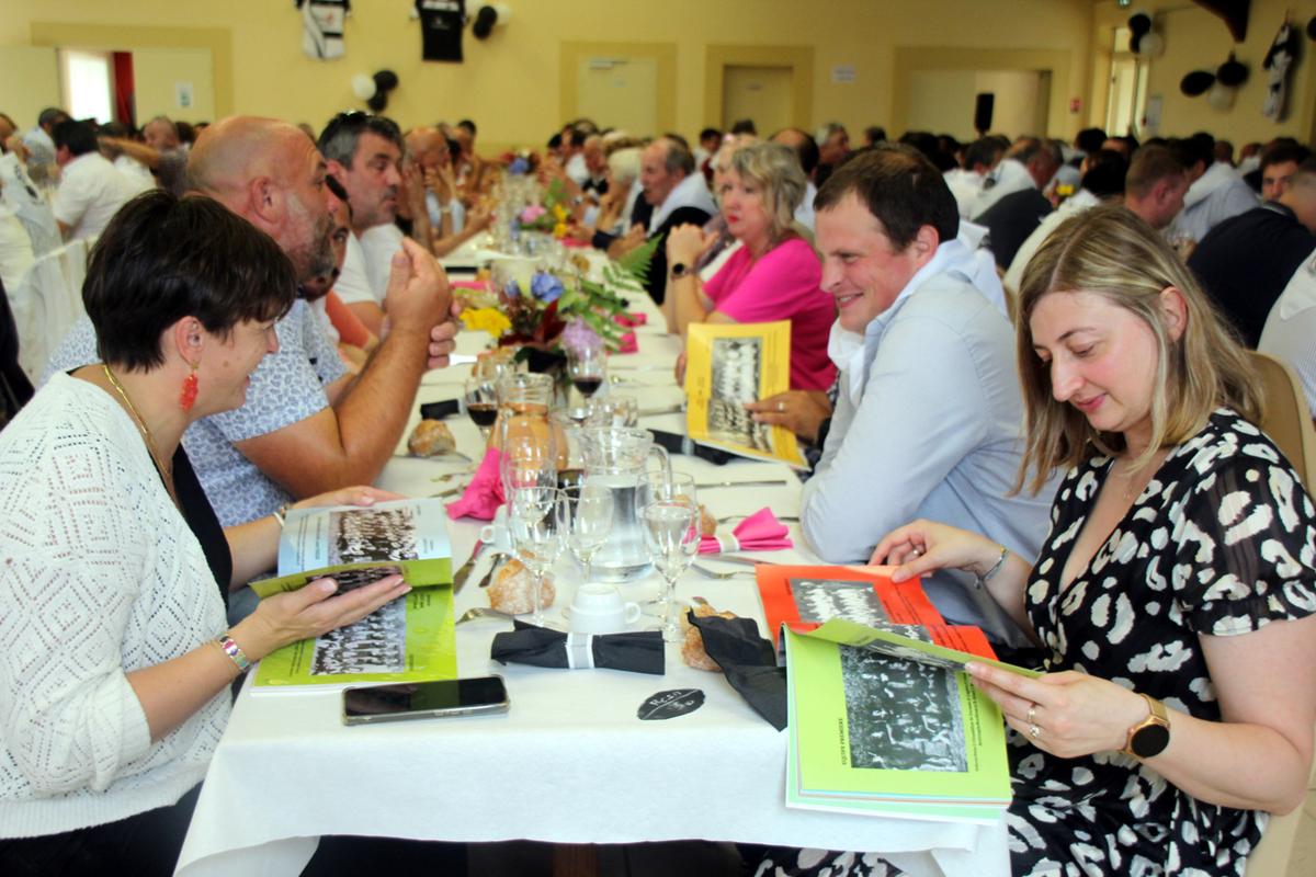 À l’heure du repas, de souvenirs ont été évoqués…
