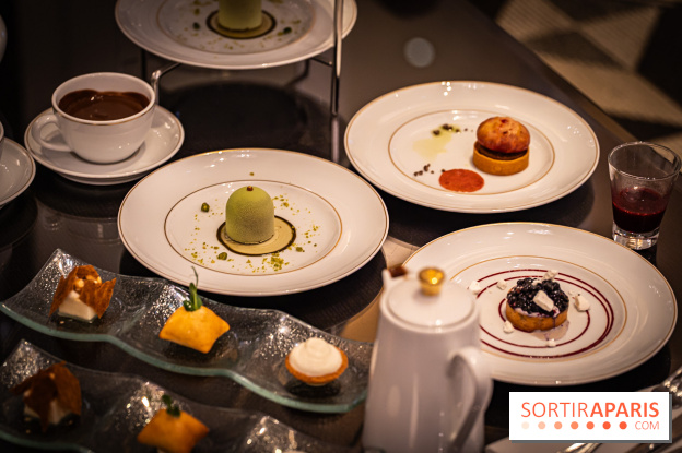 Tea time du Trianon Palace à Versailles dans les Yvelines par Eddy Benghanem - photos - A7C09936