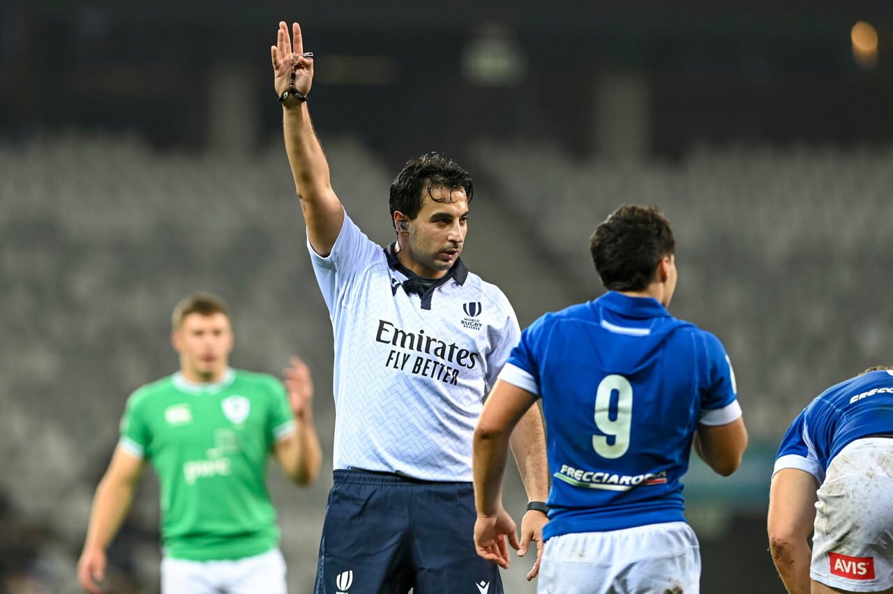 , Le plaquage sous le sternum appliqué lors du Mondial U20 : comment les arbitres vont gérer ça