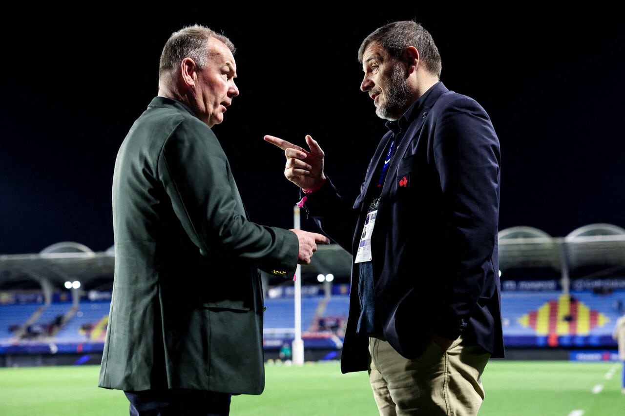 , Faut-il réformer le rugby en profondeur ? Florian Grill et la FFR à Londres pour défendre « l’ADN du XV »